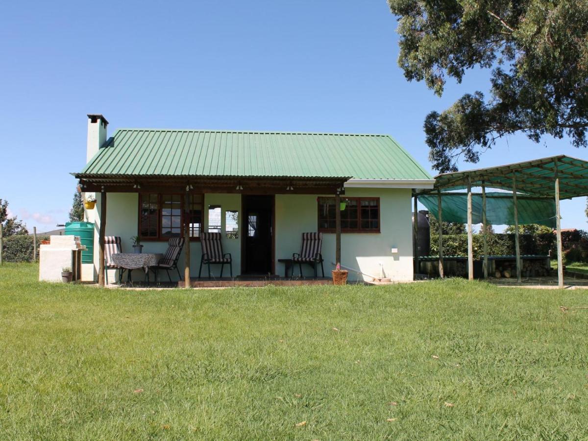 Cicada Self Catering Cottage Underberg Bagian luar foto