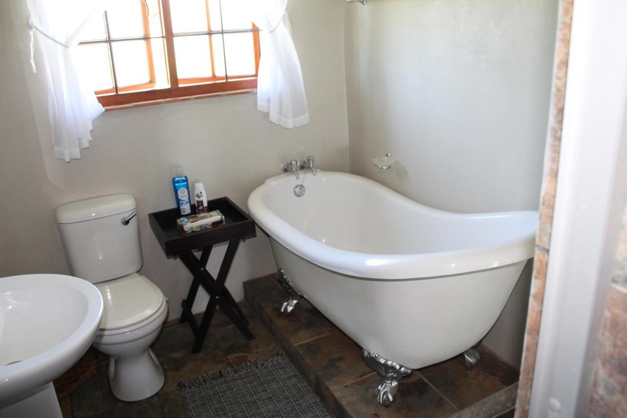 Cicada Self Catering Cottage Underberg Bagian luar foto
